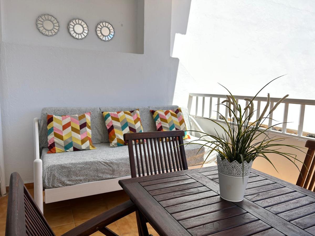 The Colors House, 653 Y 654 - Private Apartment Costa Teguise Exterior foto